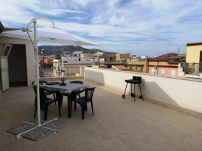 SeaCentre Apartment